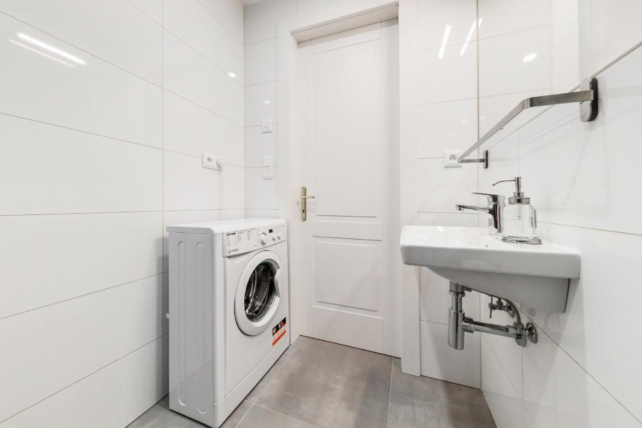 My Prague Apartments Rubesova エクステリア 写真